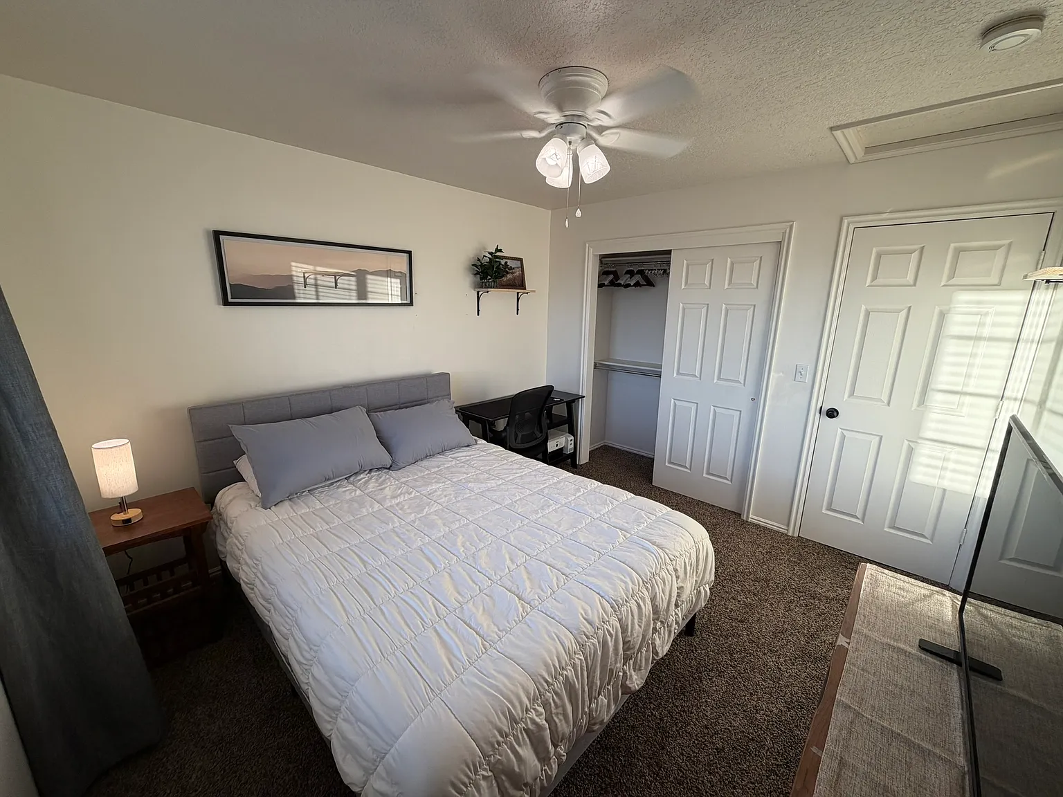 5572 S 4075 W — Photo 2