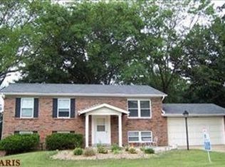 315 Whitehall Dr, Ballwin, MO