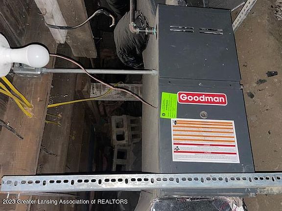 2nd image of 1705 Massachusetts Ave