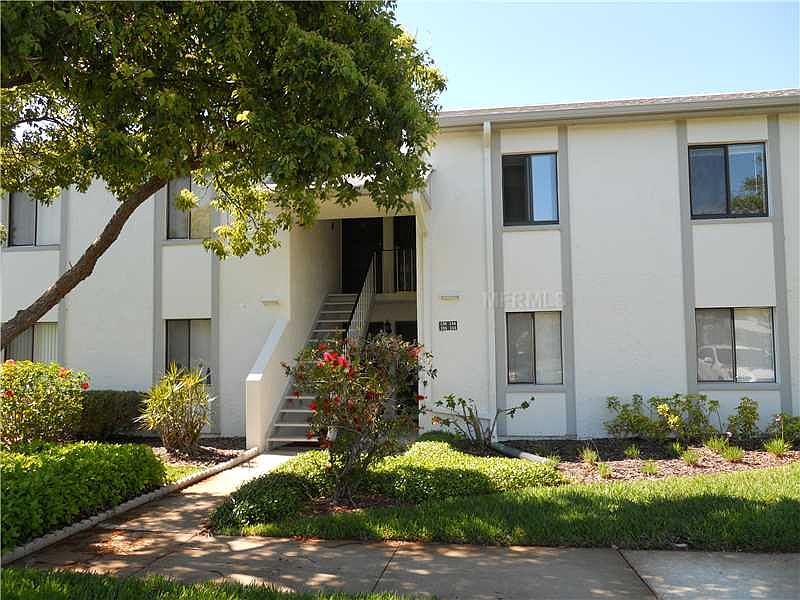 1st image of 134 W Cypress Ct