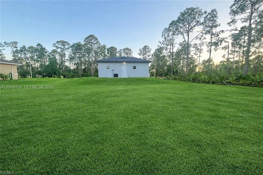 Lehigh Acres — Photo 3