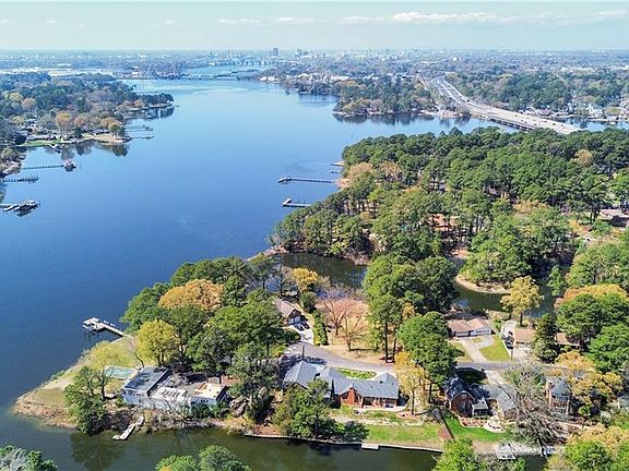 3rd image of 233 Valleau Rd