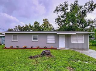 1716 28th Ave E, Bradenton, FL 34208