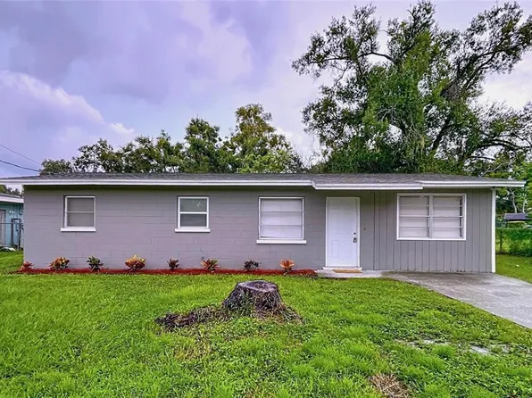 1716 28th Ave E, Bradenton, FL 34208