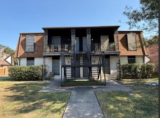 302D Palmwood Dr, Victoria, TX 77901