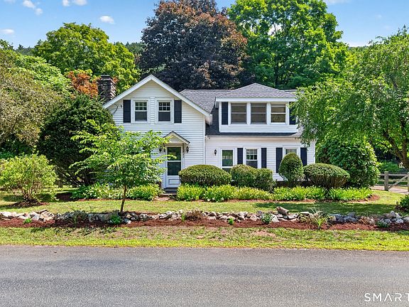 3rd image of 352 West River Road
