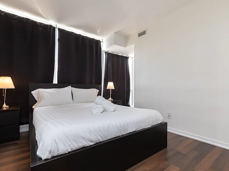 20 Joe Shuster Way #211 — Photo 11