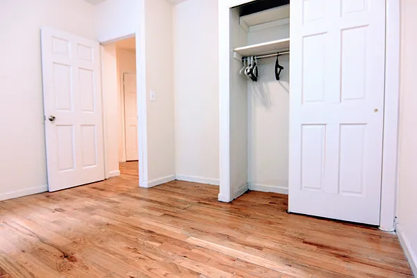 Rented by Voro, LLC | media 21