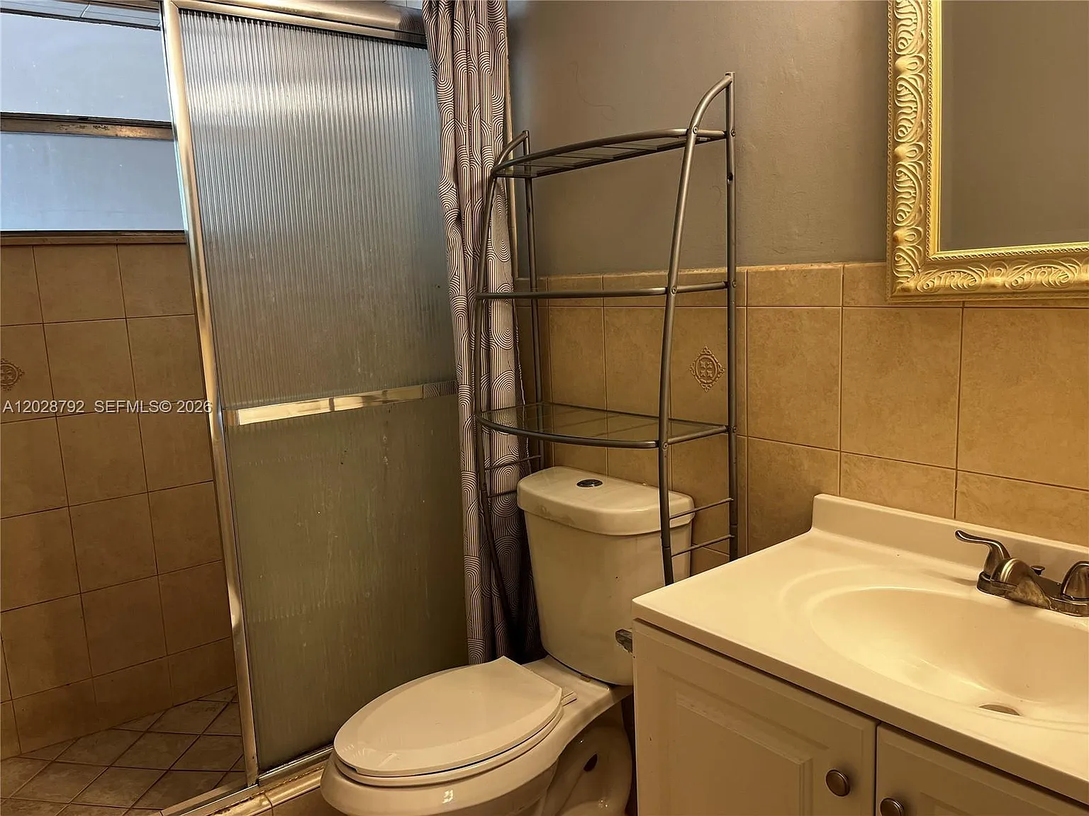 Nova Gardens Condo — Photo 4