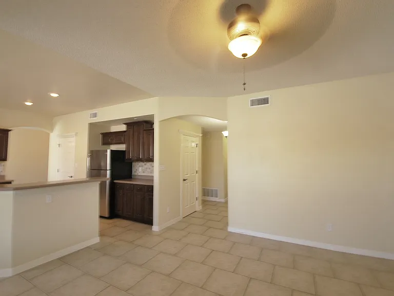 5513 Ignacio Frias Dr — Photo 14