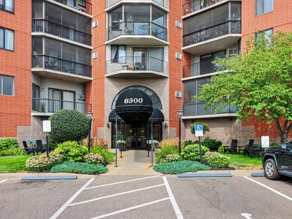 6500 Woodlake Dr APT 506, Richfield, MN 55423
