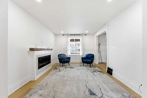 294 Foster Ave Photo 1