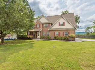 4160 Foothills Dr, Knoxville, TN 37938