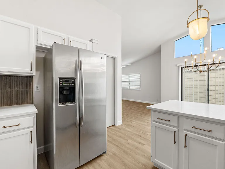 13018 Brook Garden Ln — Photo 10
