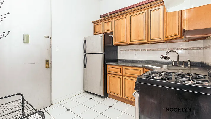 Rented by RBM Management | media 16