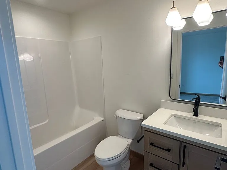 603 Holstein Way — Photo 6