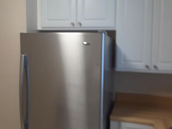 4th image of 13000 Valleyheart Dr APT 17