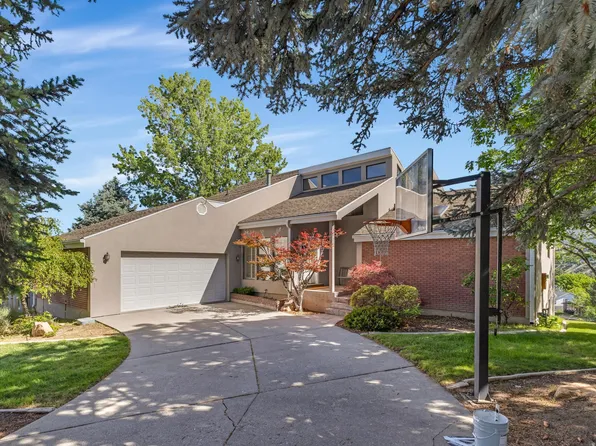 8903 S Cobble Crest Ln, Sandy, UT 84093
