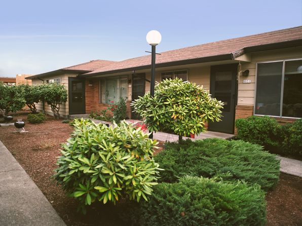 8003-8035 SE Alder St #8005