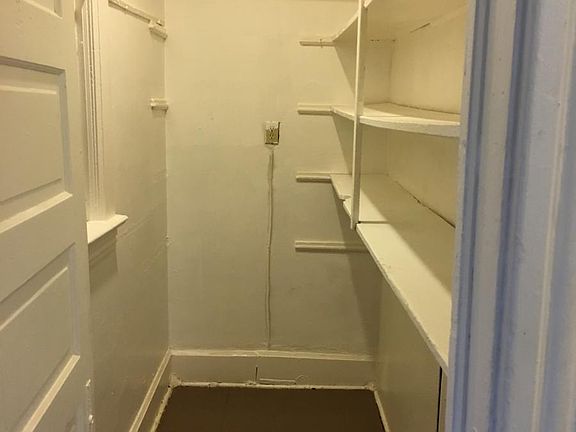 walk-in pantry