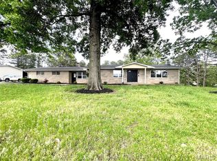 11712 Gamel Cemetery Rd, Festus, MO 63028