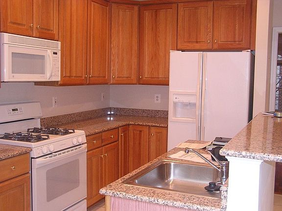 Modern kitchen with granite