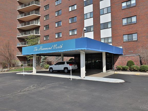 3rd image of 5300 Hamilton Ave Unit 1205