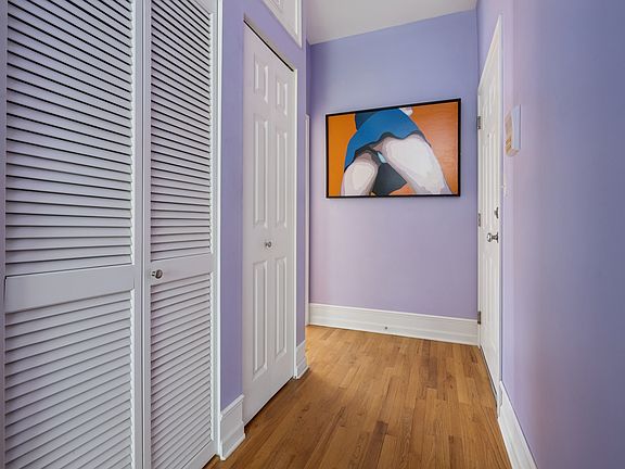 2nd image of 1234 W Argyle St APT 3F