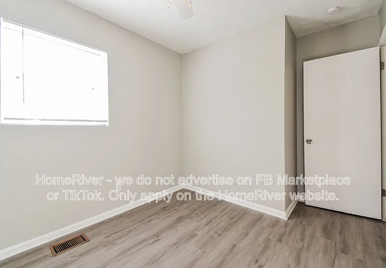 18 Westgate Park Dr — Photo 12