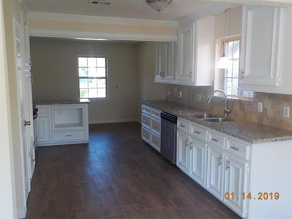 4th image of 2719 Blueberry Ln