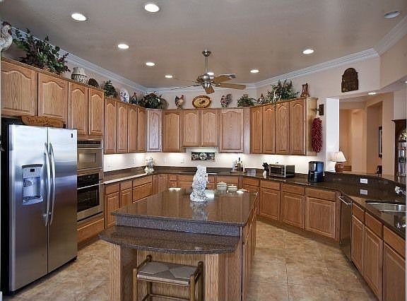 Extra Large Kitchen