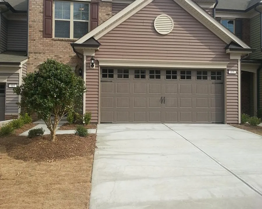 408 Chanson Dr