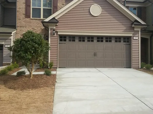 408 Chanson Dr, Cary, NC 27519