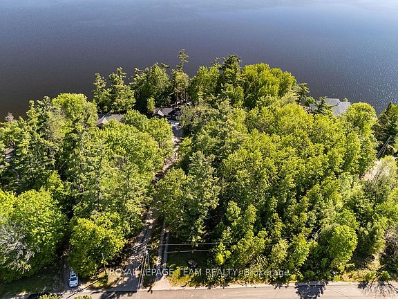 3rd image of 7 Simmons Dr