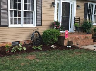 107 Harness Trl, Simpsonville, SC 29681