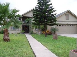 45 Parliament Ct, Brownsville, TX 78521