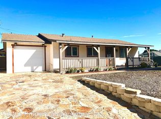 711 W Elder St, Fallbrook, CA 92028