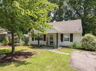 1150 Parmelee Ave NW, Grand Rapids, MI 49504