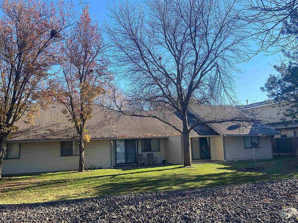 1st image of 2208 S Gekeler Ln