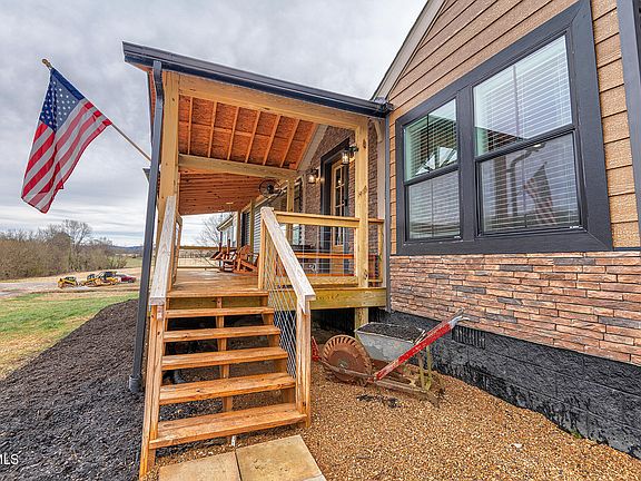 5th image of 4510 Poplar Springs Rd