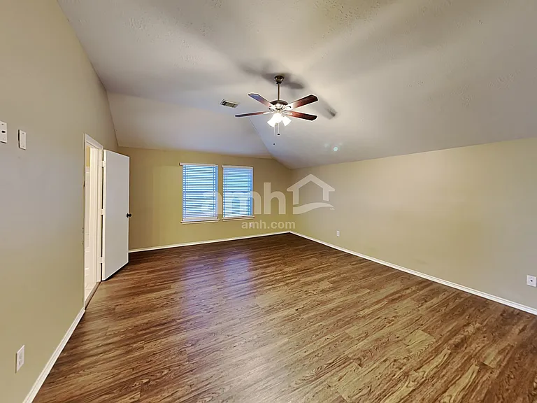 5446 Aloe Ave — Photo 12