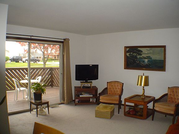 2nd image of 7917 164th Ct #6