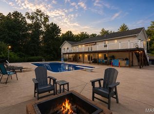 4714 Huntington Dr, Farmington, MO 63640
