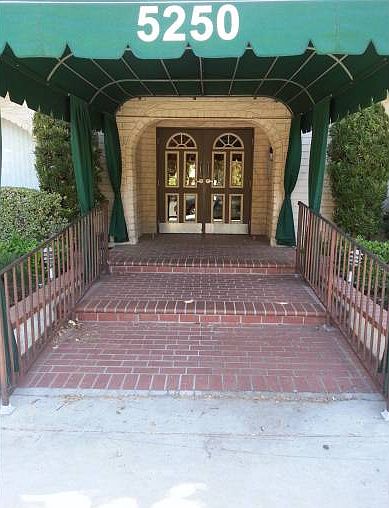 1st image of 5250 Zelzah Ave APT 10