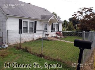 10 Gracey St, Sparta, TN 38583