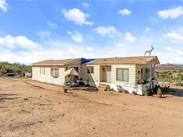 42525 Sable Dr, Hemet, CA 92544