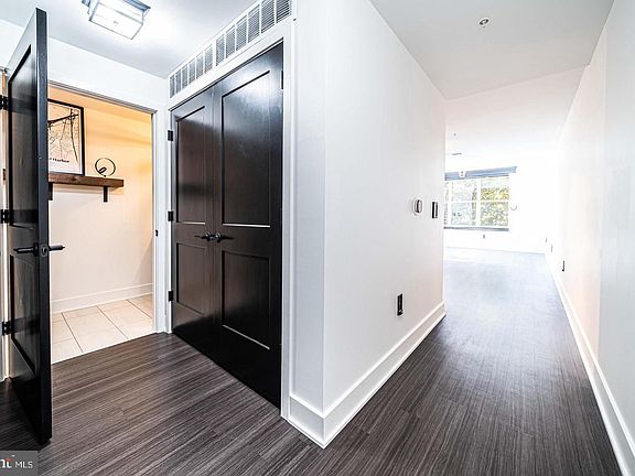 2nd image of 145 Riverhaven Dr Unit L01