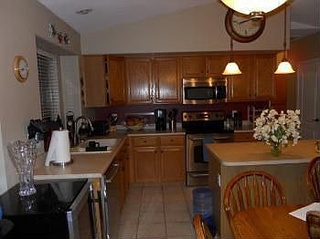 4th image of 9610 W Ross Ave