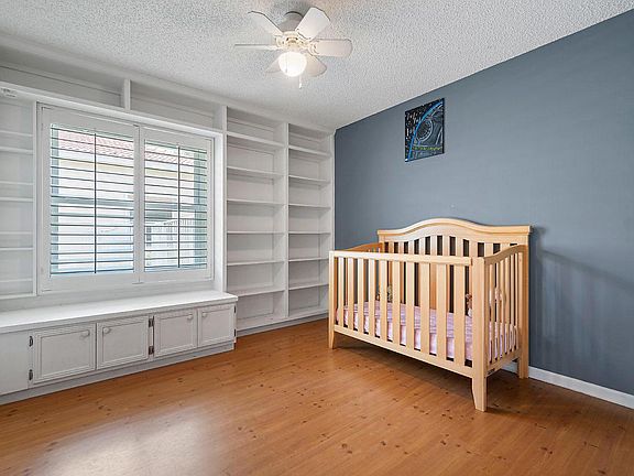 5th image of 5555 Lake Shore Village Cir