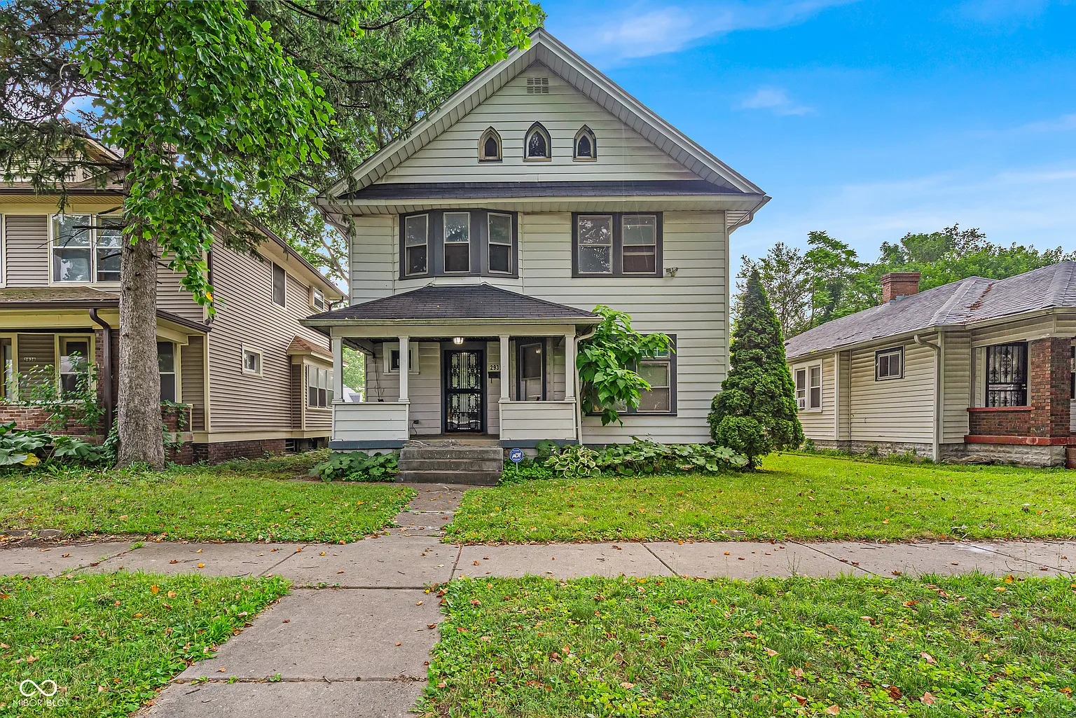 2935 Guilford Ave photo 1